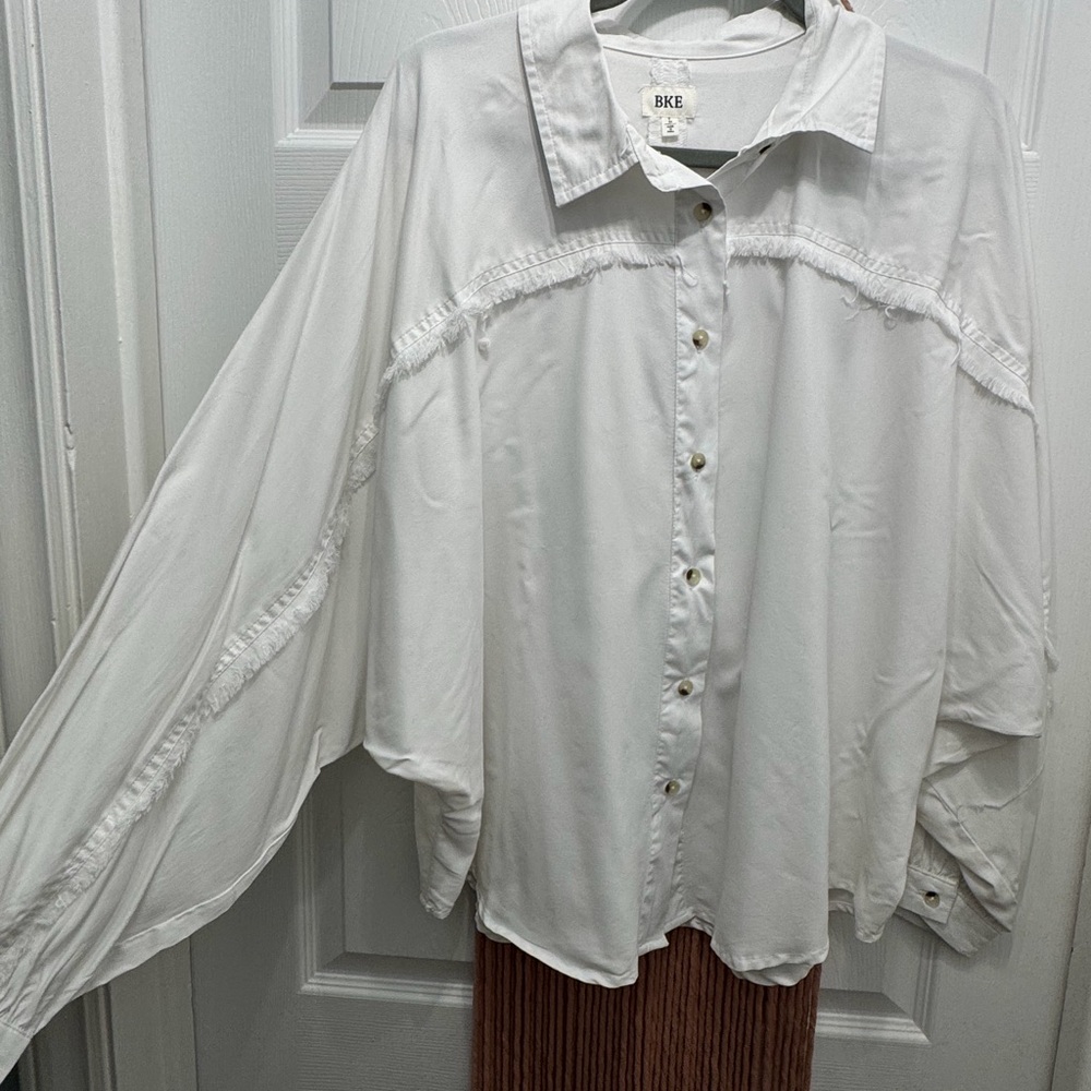BKE White Button-Up Shirt